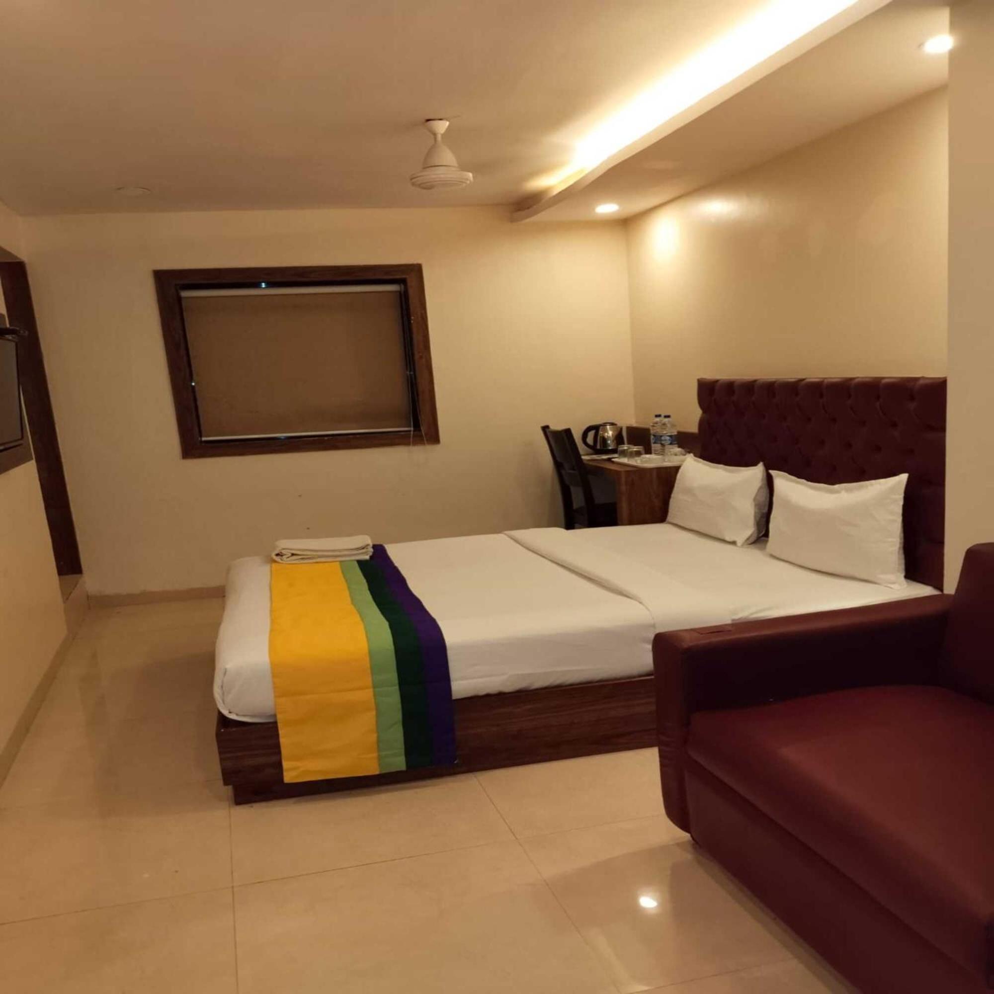 Hotel Elegant - Mohammed Ali Road Mumbai Eksteriør bilde